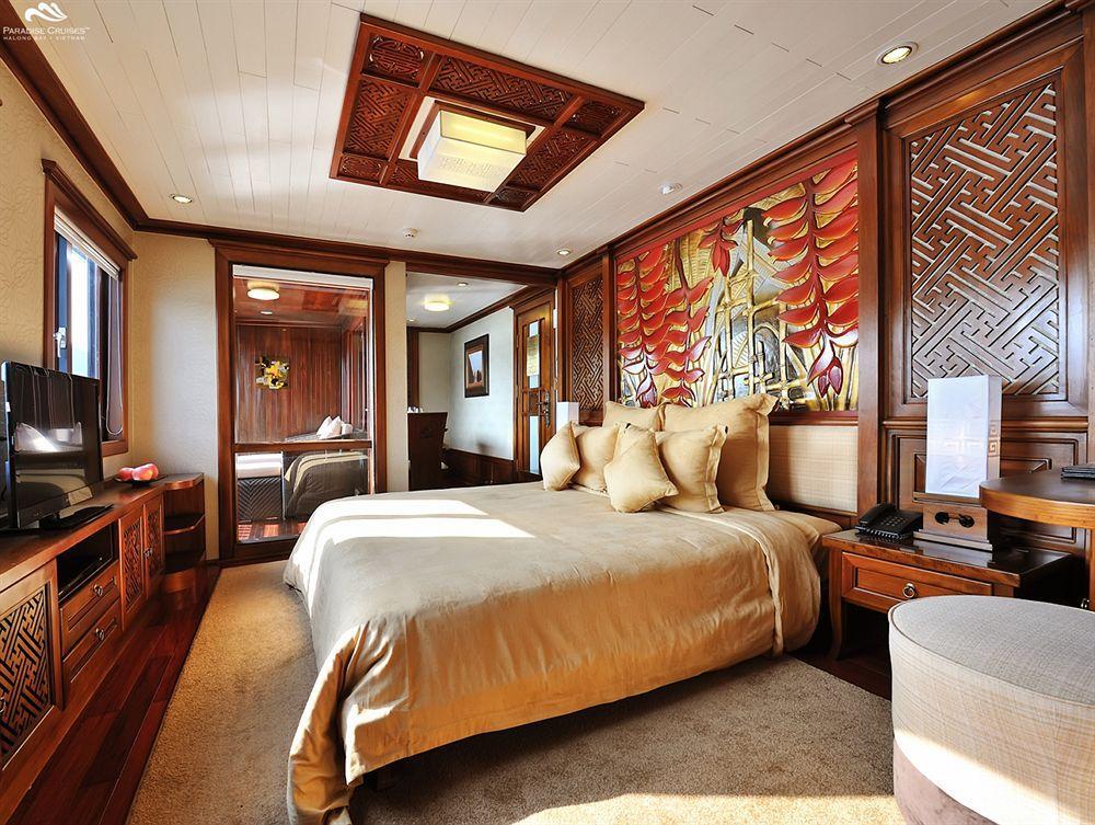 พาราไดซ์ พีค ครุยส์ Hotel ฮาลอง ภายนอก รูปภาพ